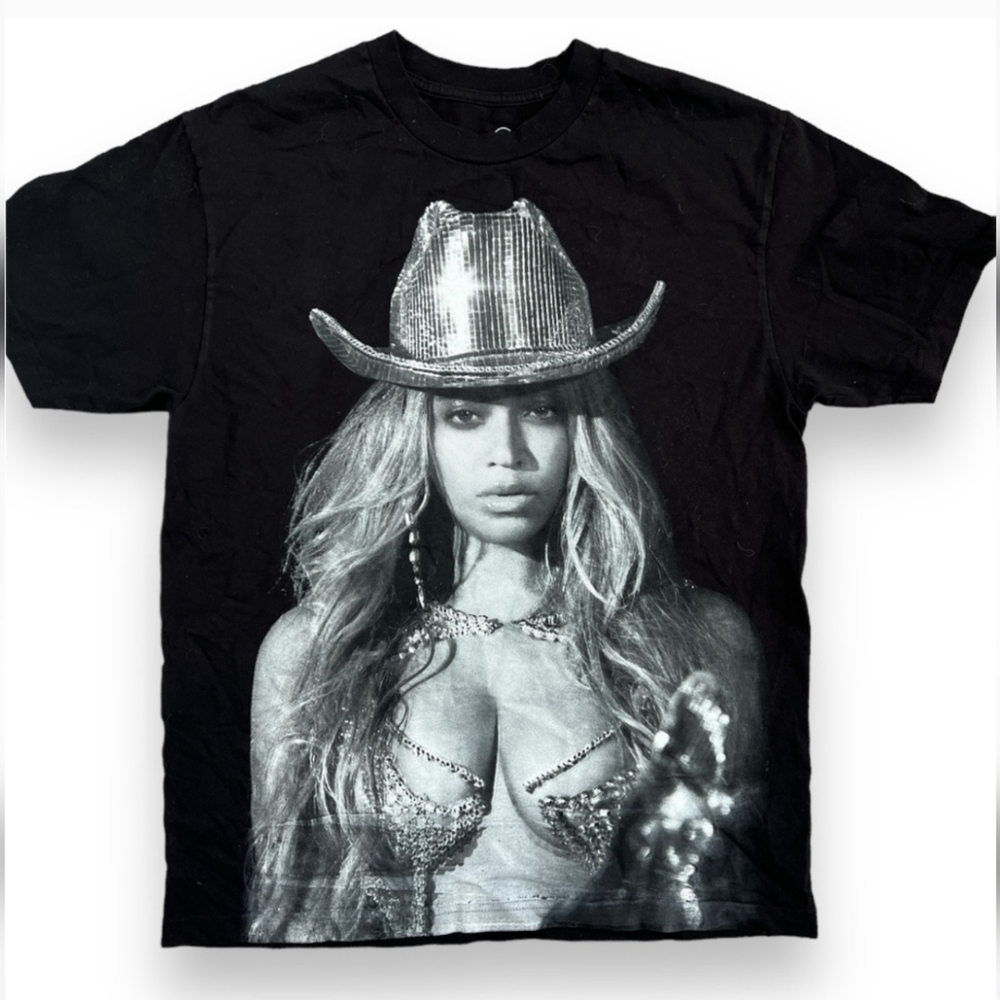 NWOT Unisex Beyonce Renaissance World Tour 2023 Official T-shirt